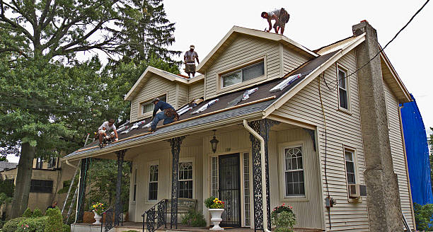 Best Best Roofing Contractors  in Milford, IA